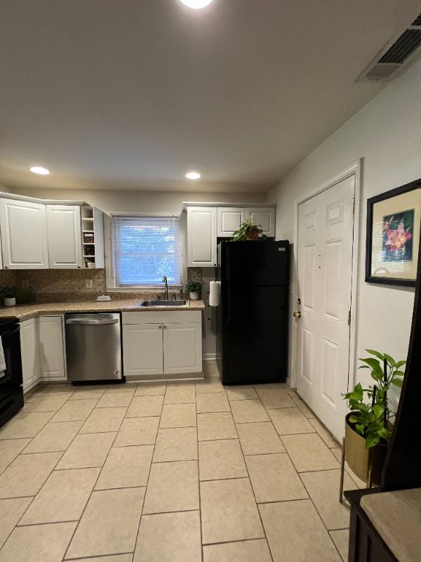 House for rent at 2758 Amelia Ave, Decatur, GA 30032