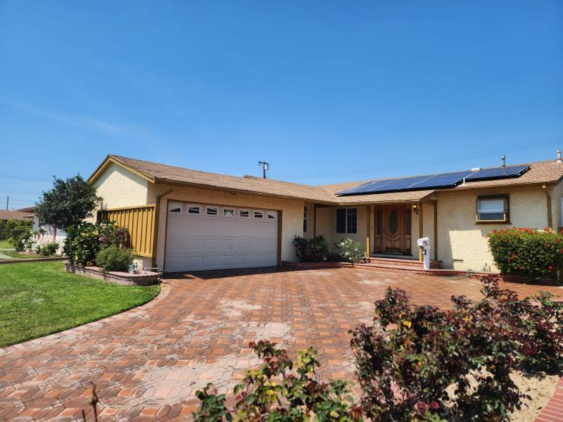 House for rent at 2915 W 138 St, Gardena, CA 90249