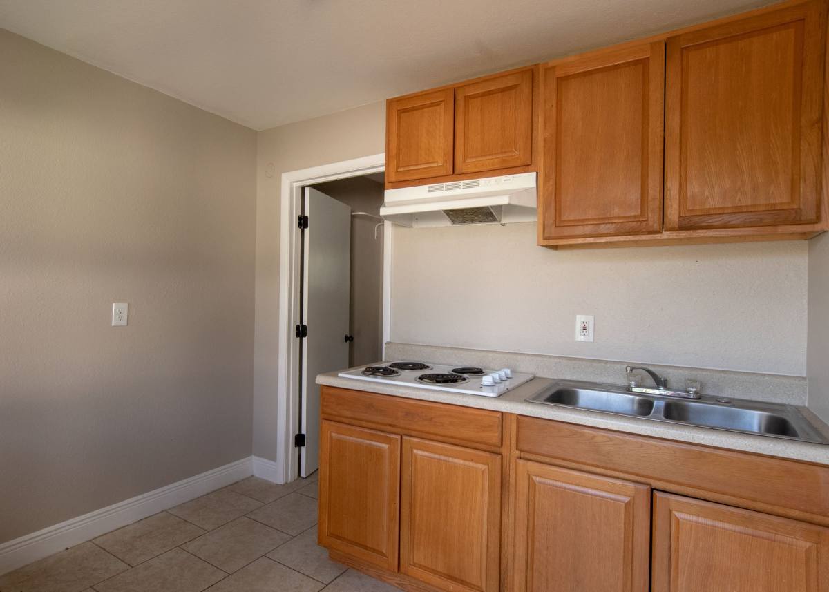 Apartment for rent at 916 S Verona Ave #15, Avon Park, FL 33825