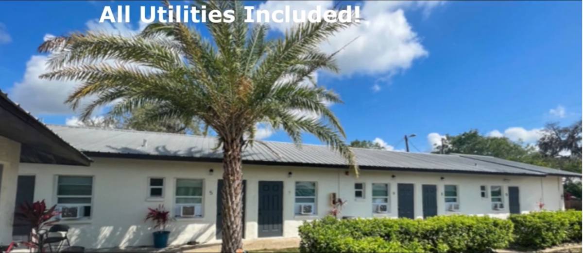 Apartment for rent at 916 S Verona Ave #15, Avon Park, FL 33825