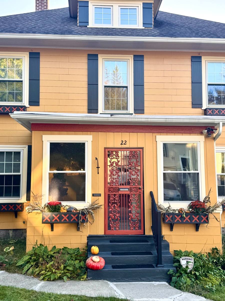 Apartment for rent at 22 Wakefield St #1, Worcester, MA 01605