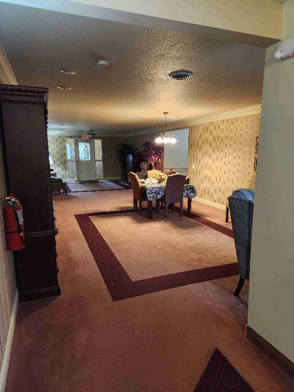 Apartment for rent at 4009 N Becker Dr, Peoria, IL 61607