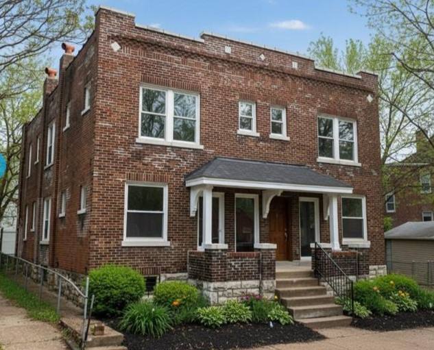 Apartment for rent at 4746 Nebraska Ave #4746 1F, Saint Louis, MO 63111