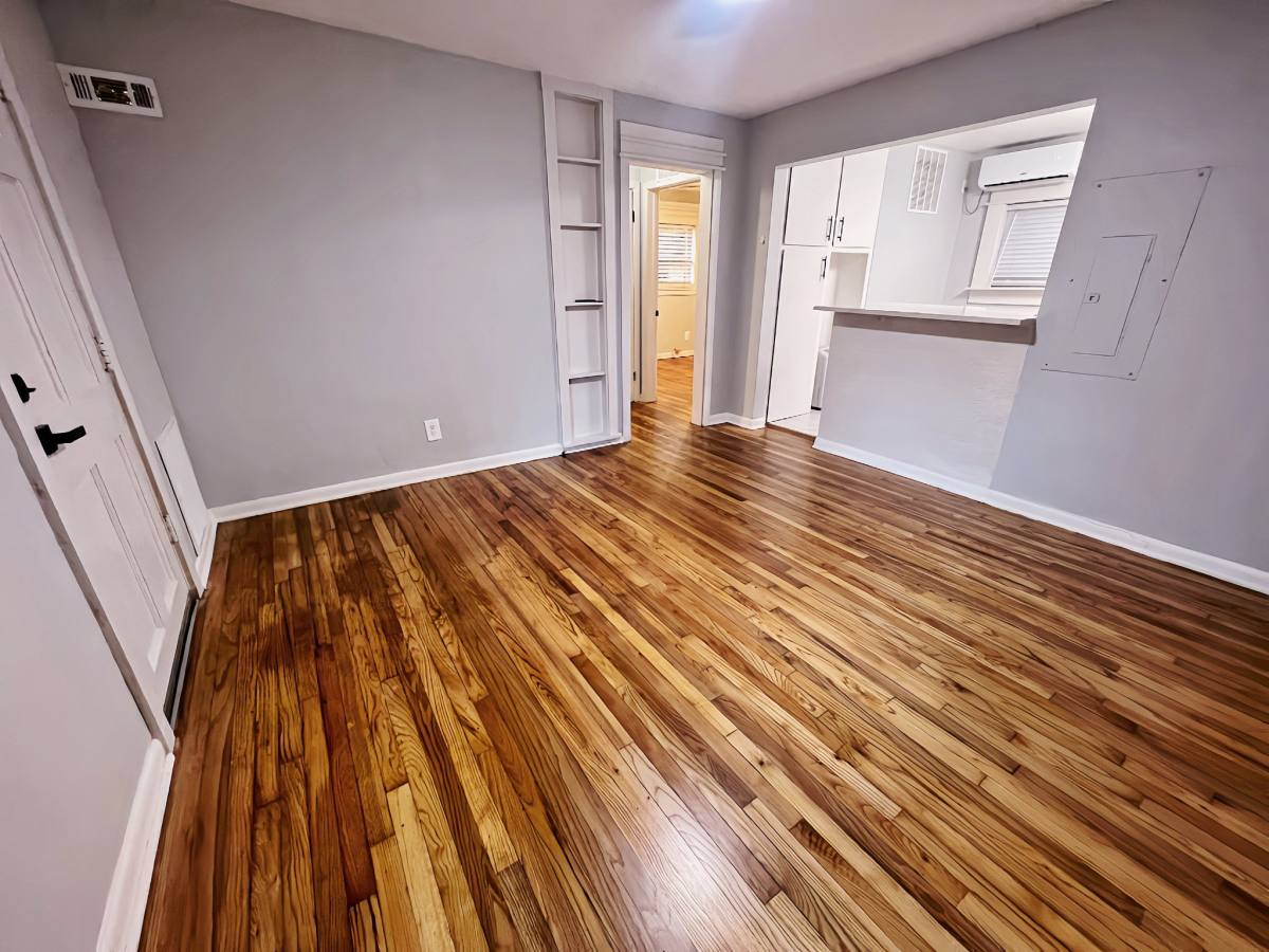 Apartment for rent at 1337 Charlotte St, Tallahassee, FL 32304