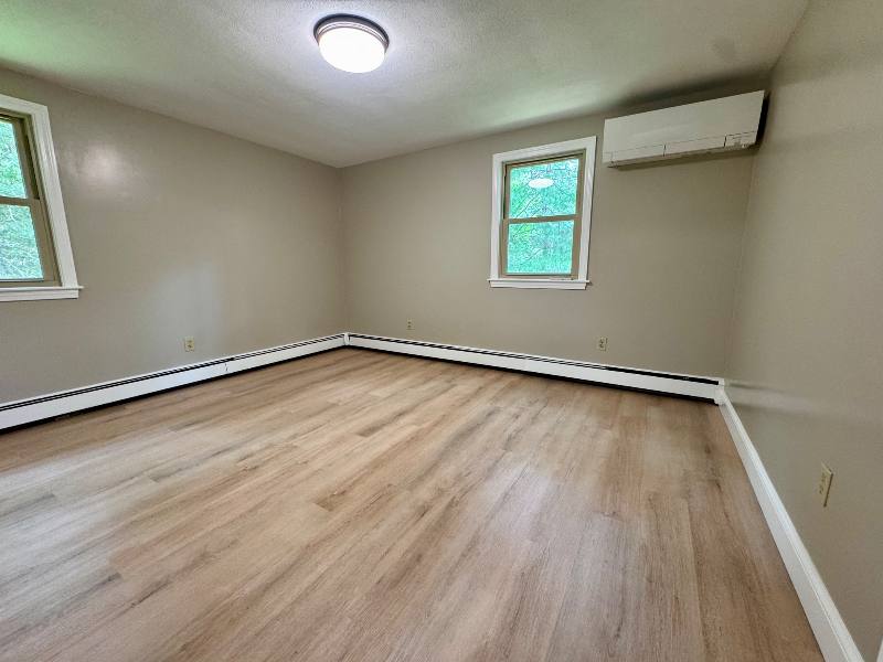 Townhouse for rent at 4 Link St, Foxboro, MA 02035