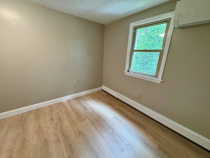 Townhouse for rent at 4 Link St, Foxboro, MA 02035