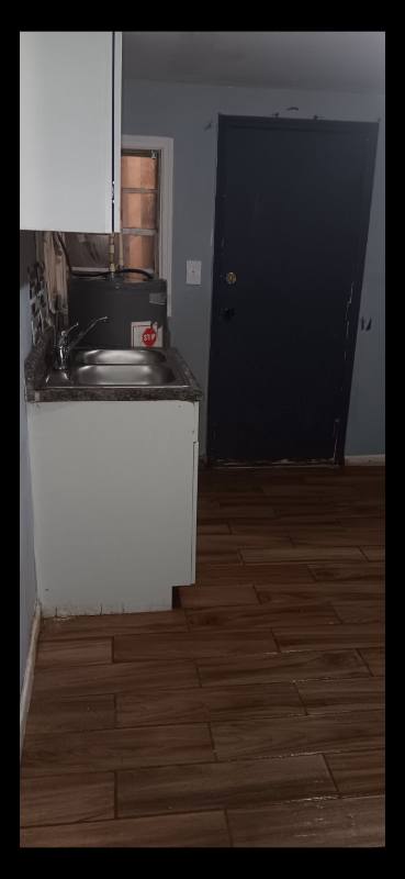 Apartment for rent at 1247 Hall St, Macon, GA 31217