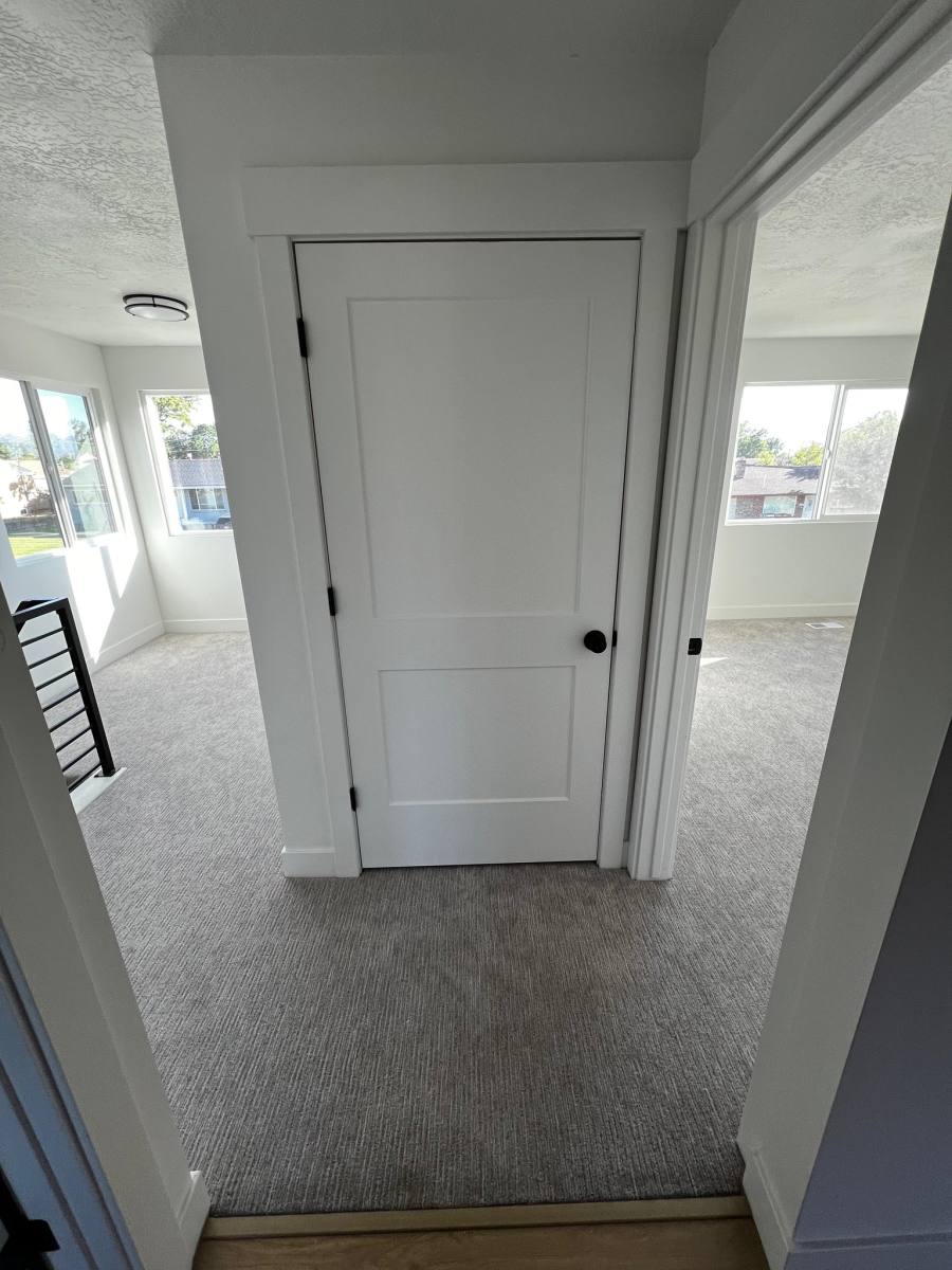 Apartment for rent at 1005 E Platinum Way, Sandy, UT 84094