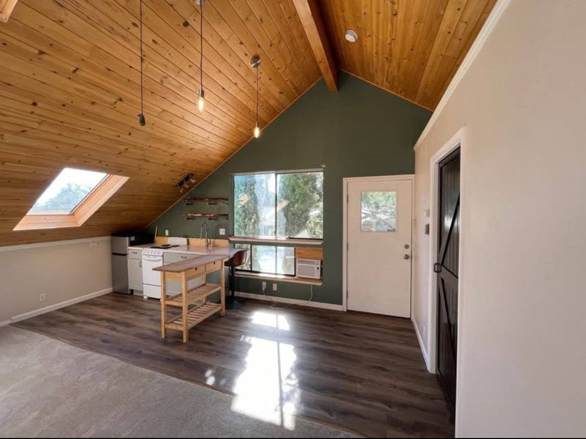 Apartment for rent at 331 Kevin Court, Auburn, CA 95603