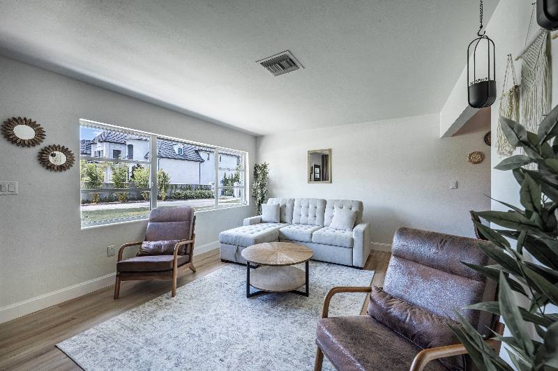 House for rent at 1829 Towhee Lane, Sarasota, FL 34231