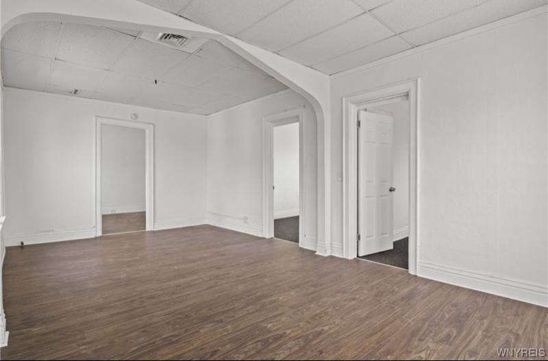 Apartment for rent at 877 Prospect Ave, Buffalo, NY 14213