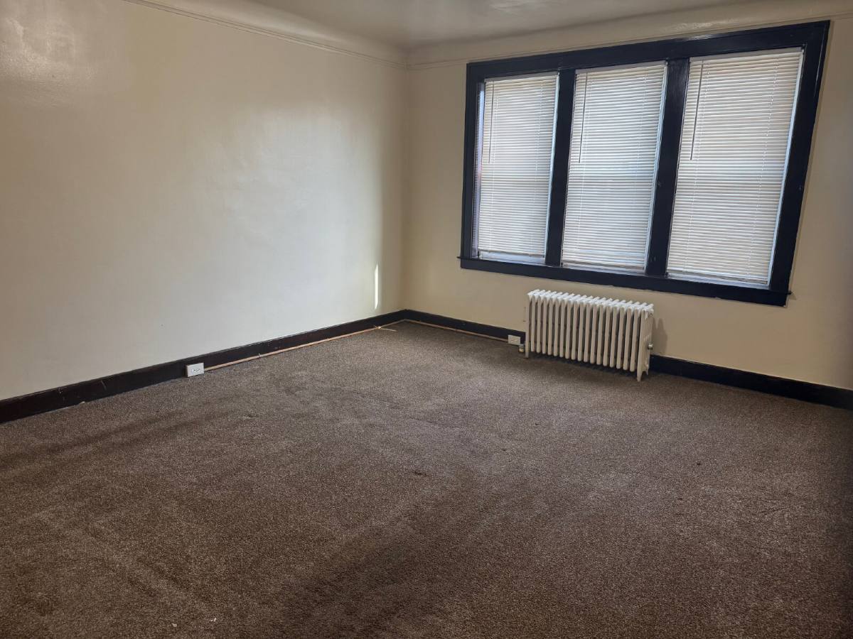 Apartment for rent at 11 Linden St #201, River Rouge, MI 48218
