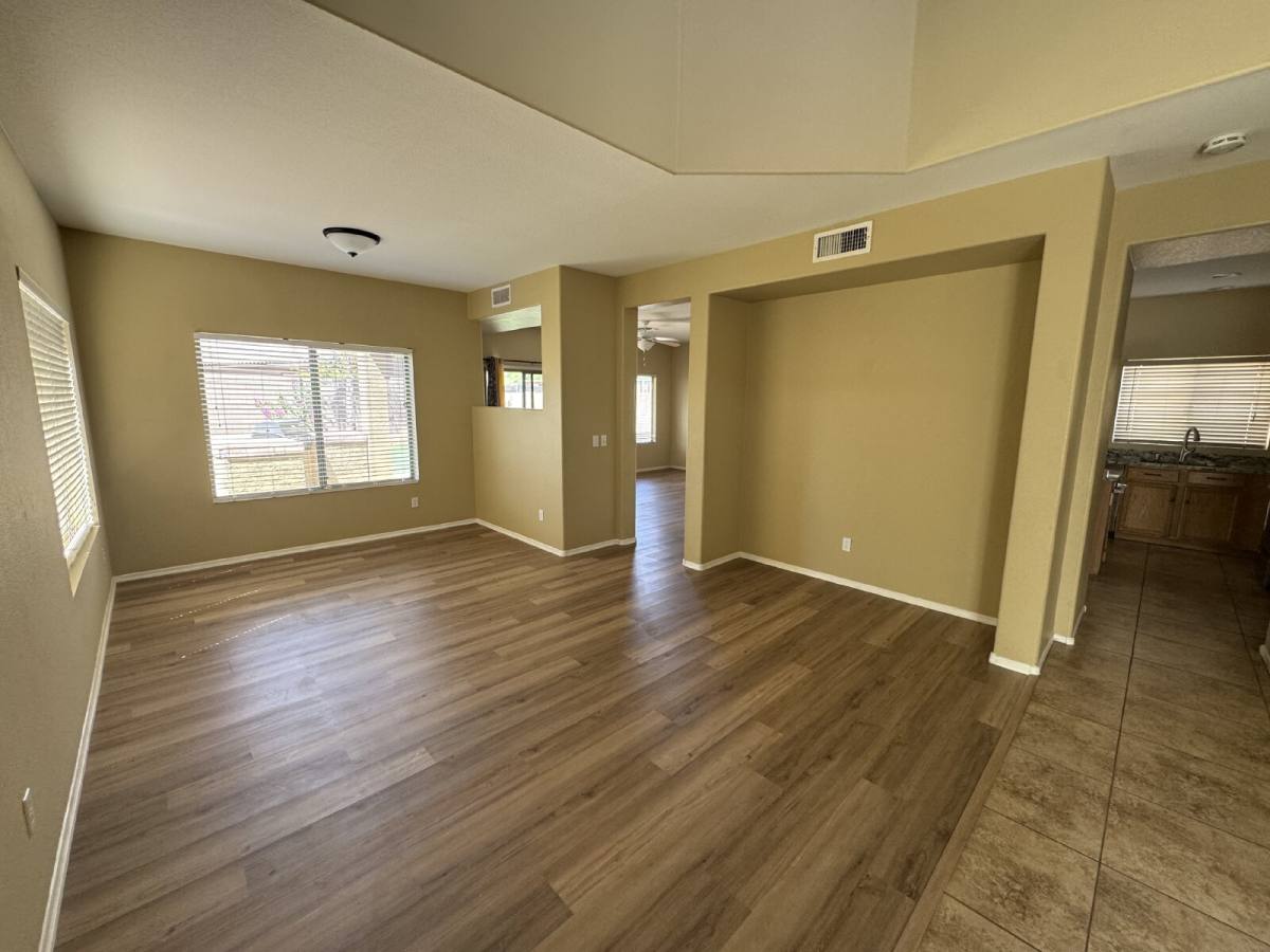 House for rent at 3543 W Steinbeck Court, Phoenix, AZ 85086
