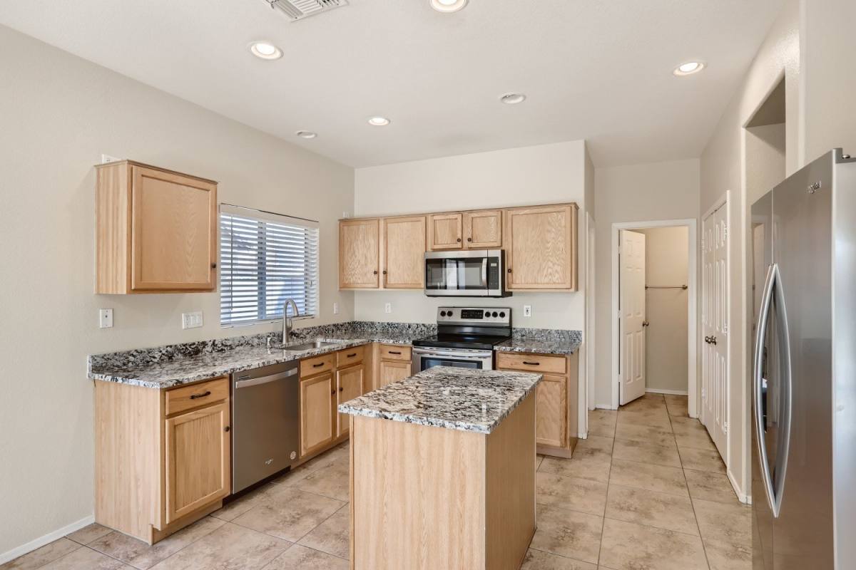 House for rent at 3543 W Steinbeck Court, Phoenix, AZ 85086