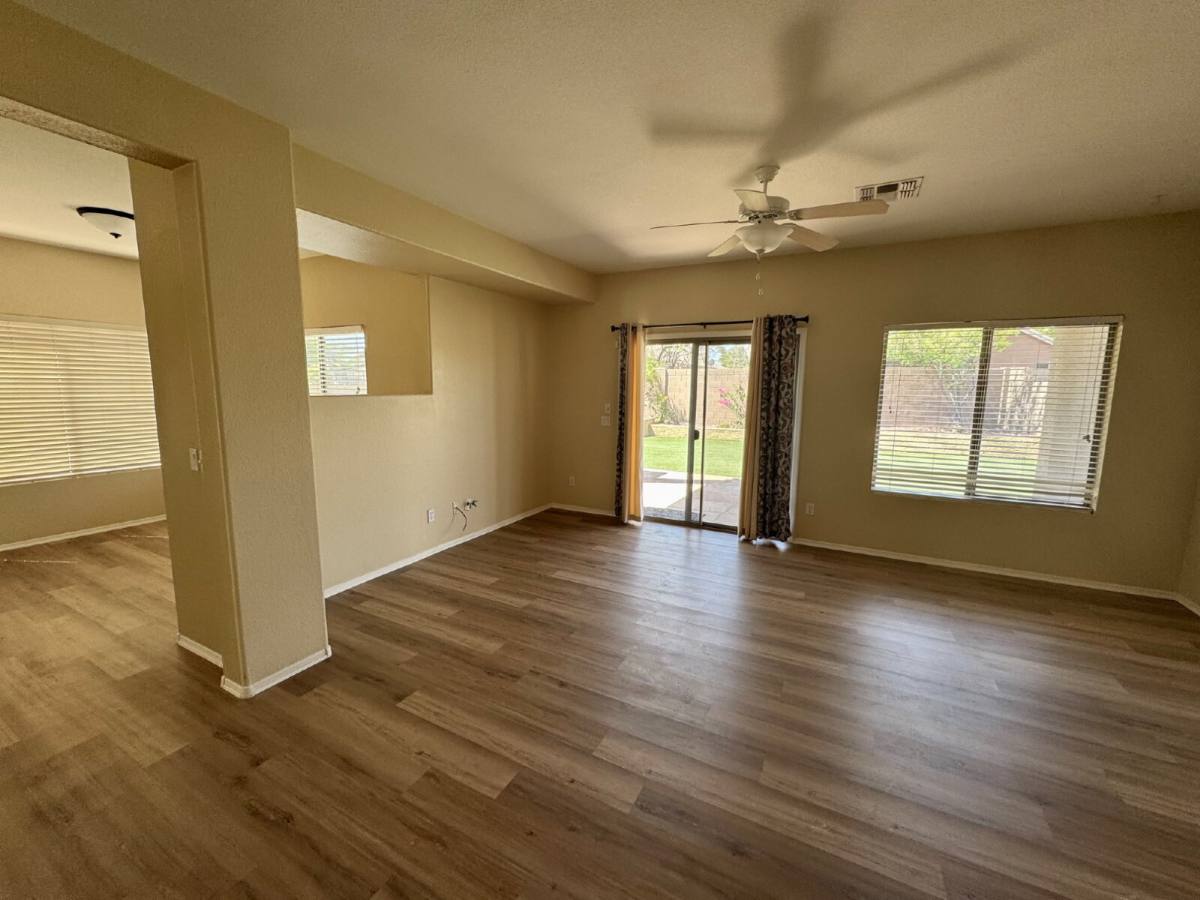 House for rent at 3543 W Steinbeck Court, Phoenix, AZ 85086