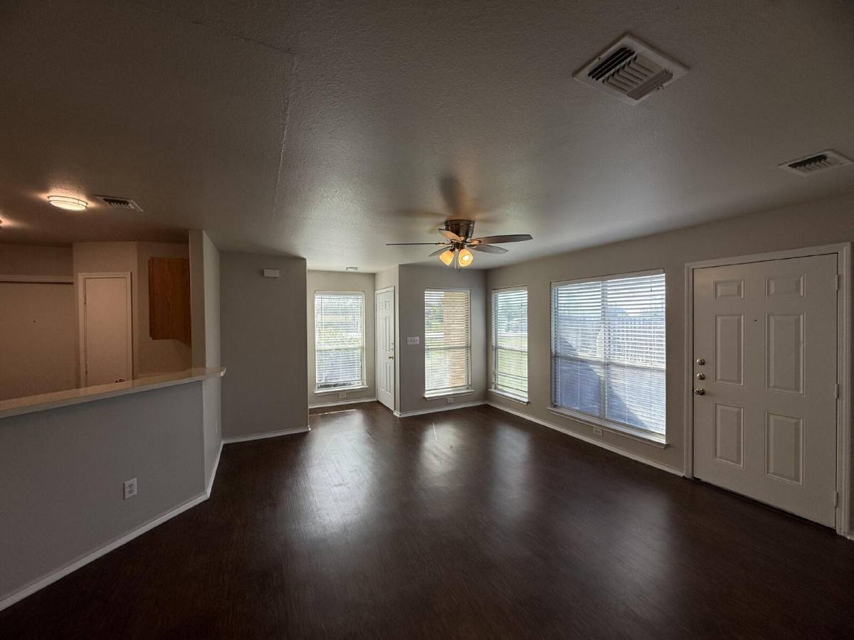 Townhouse for rent at 2744 FM #1044, New Braunfels, TX 78130