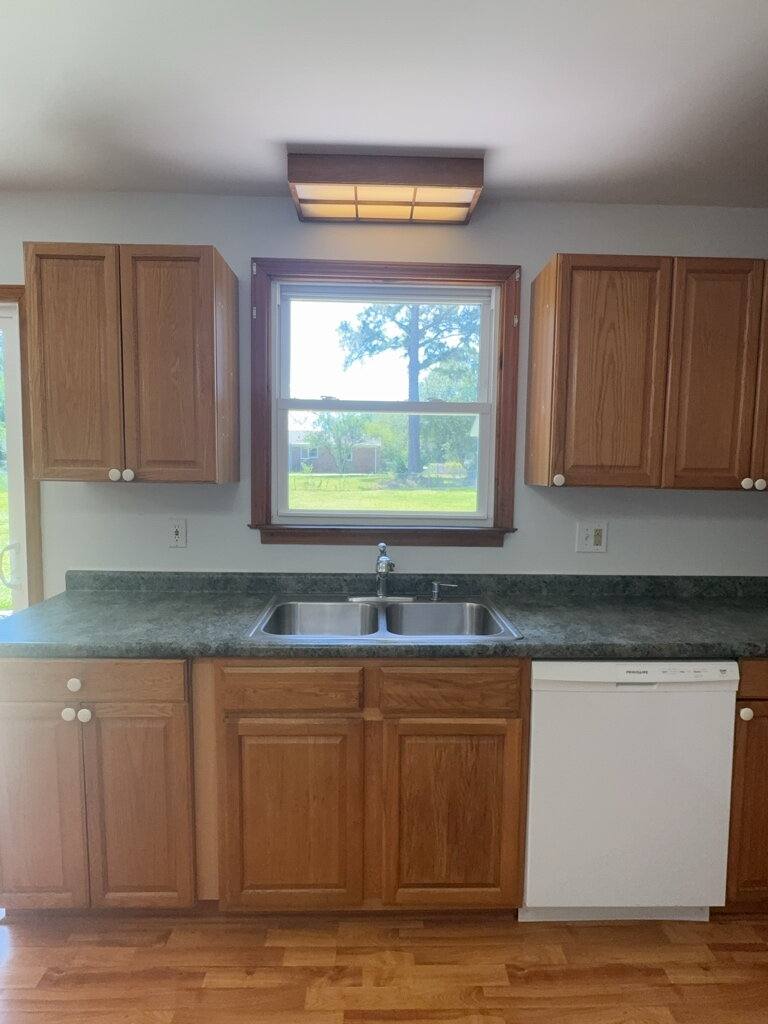 House for rent at 94 Vandergrift Dr, Jacksonville, NC 28540