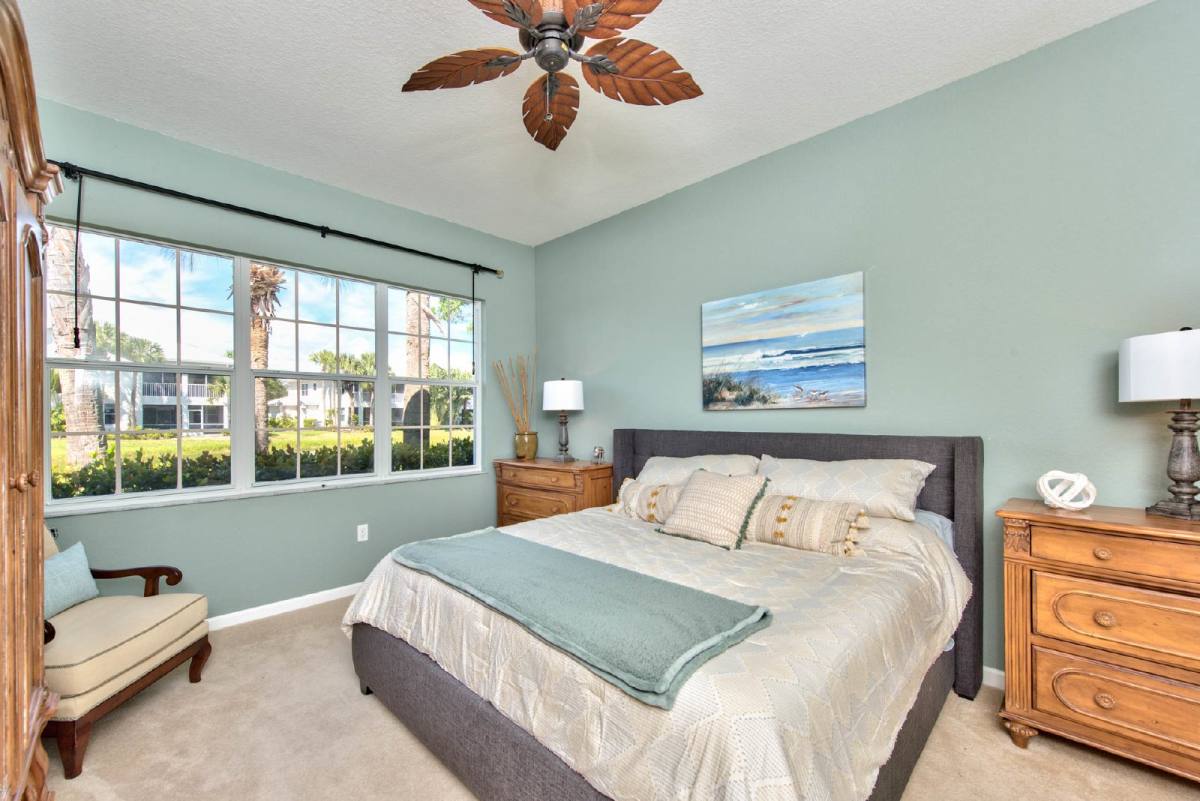 Condo for rent at 4529 Cardinal Cove, Naples, FL 34114