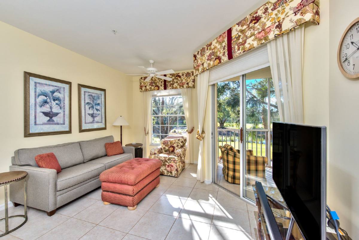 Townhouse for rent at 2180 Arielle Dr #810, Naples, FL 34109