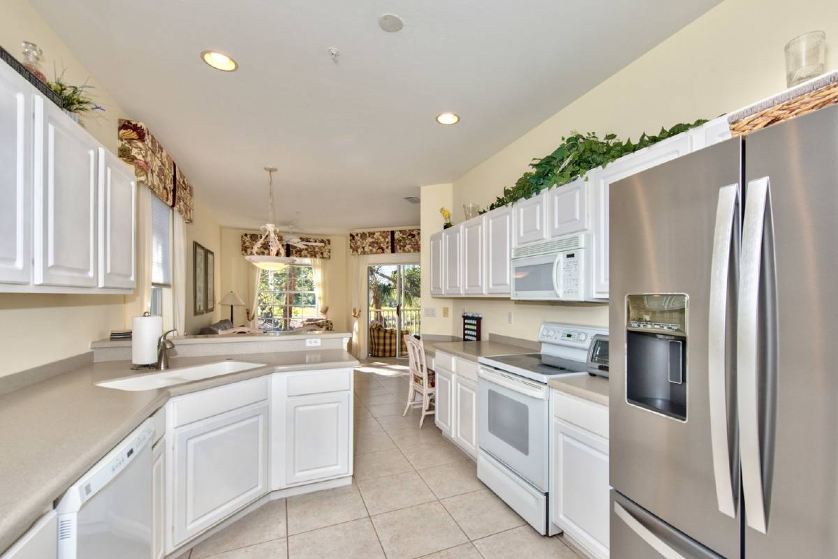 Townhouse for rent at 2180 Arielle Dr #810, Naples, FL 34109