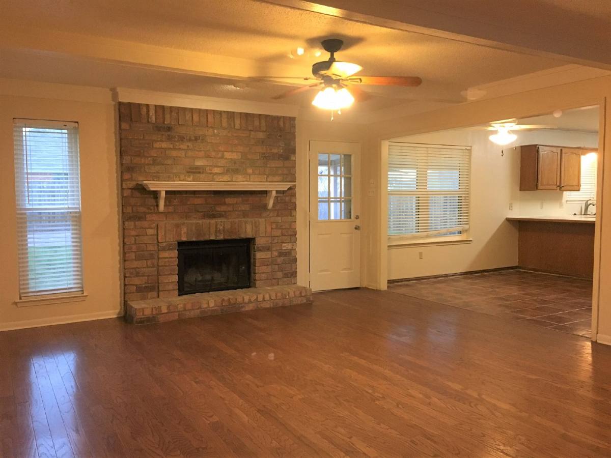 House for rent at 606 Circle Creek Dr, Hewitt, TX 76643