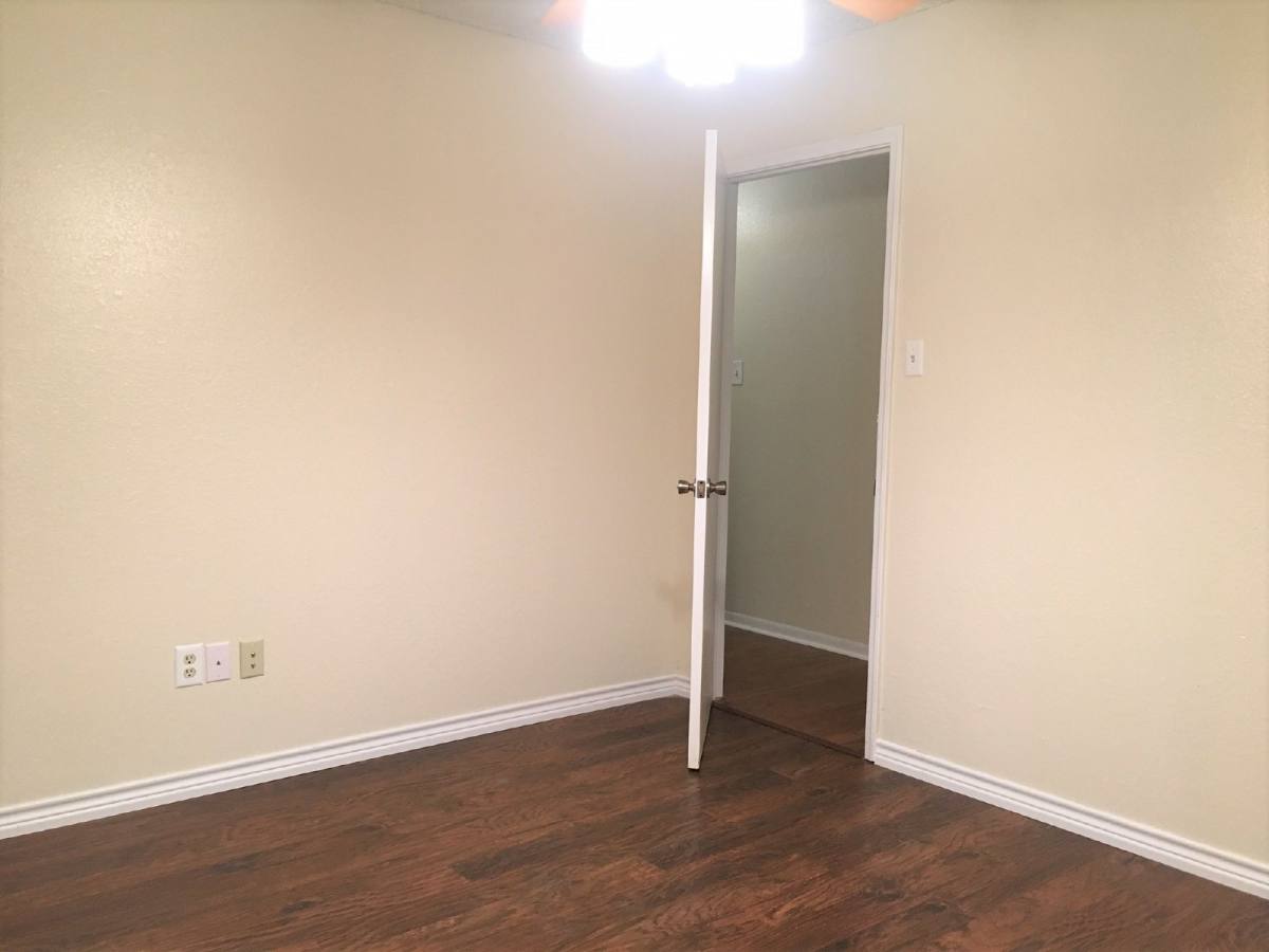 House for rent at 606 Circle Creek Dr, Hewitt, TX 76643