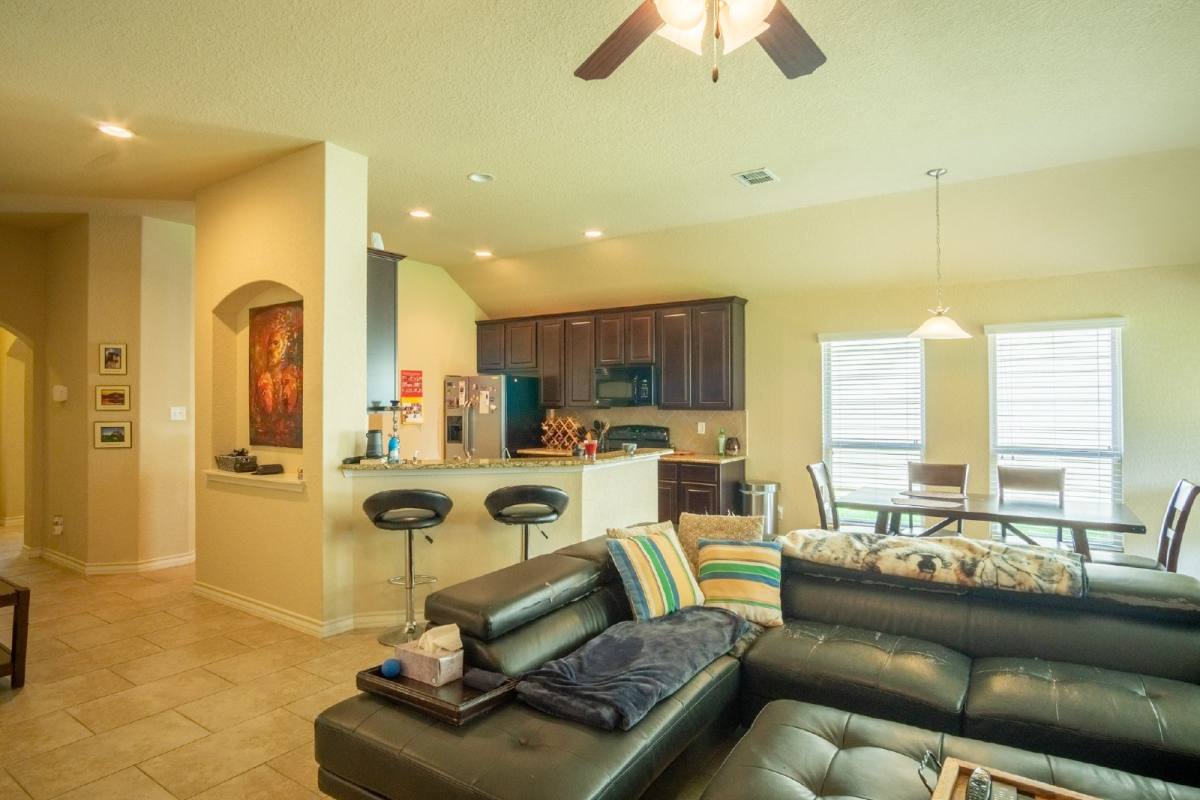 House for rent at 420 Cactus Flower, Cibolo, TX 78108