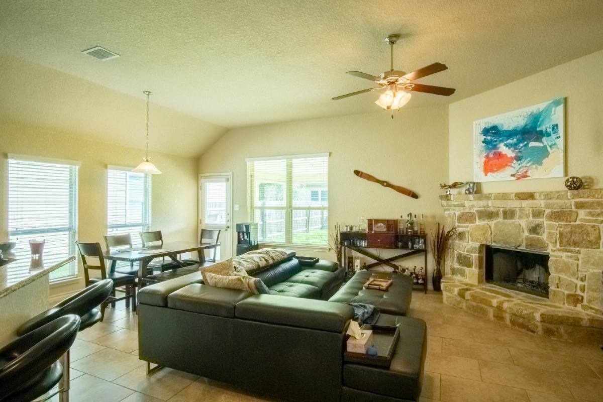 House for rent at 420 Cactus Flower, Cibolo, TX 78108