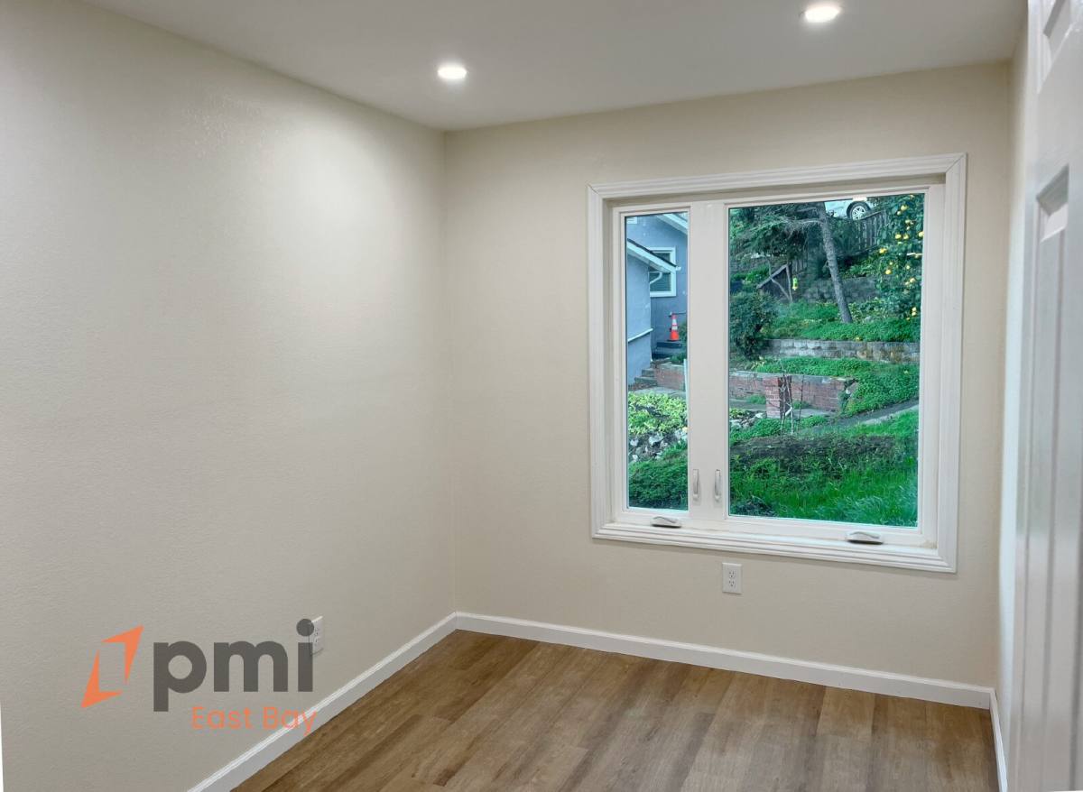 Apartment for rent at 303 Virginia St #B, Crockett, CA 94525