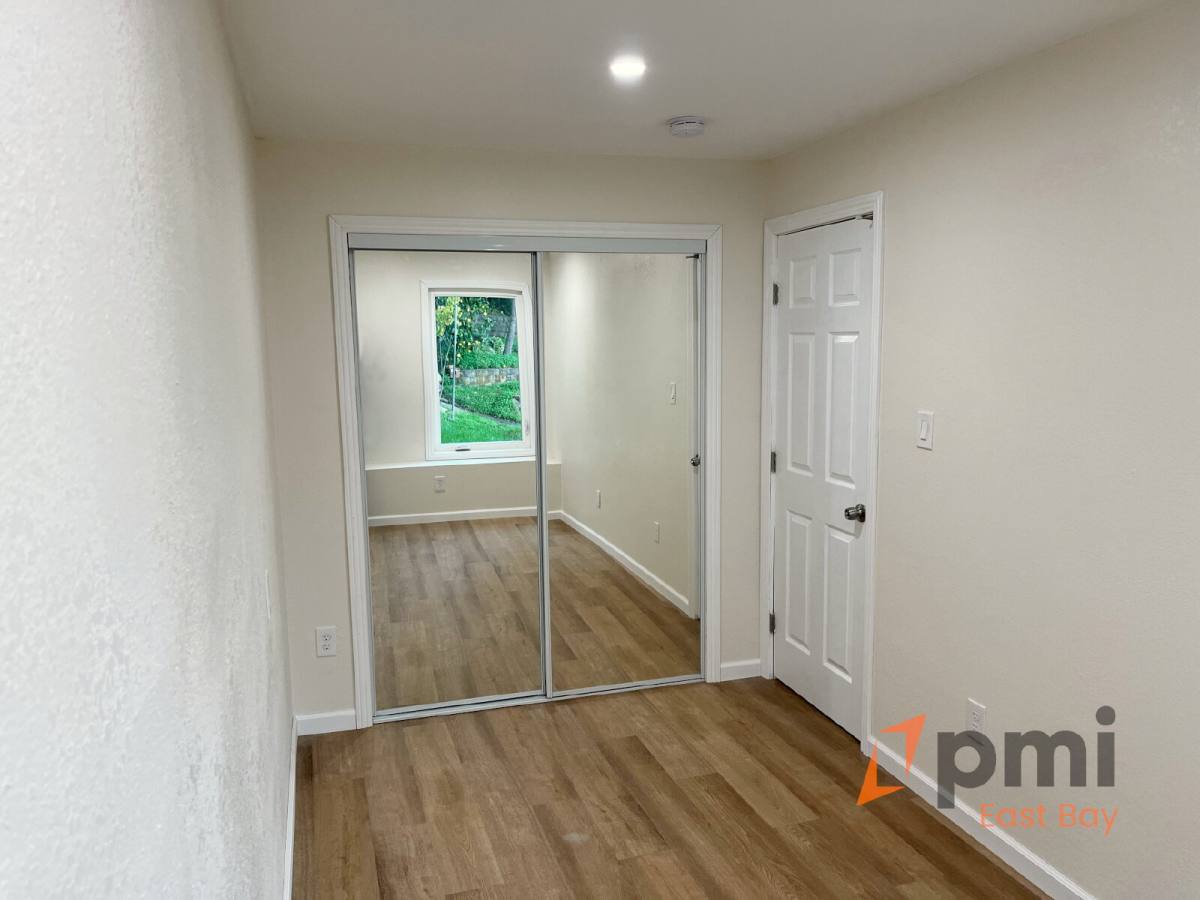 Apartment for rent at 303 Virginia St #B, Crockett, CA 94525
