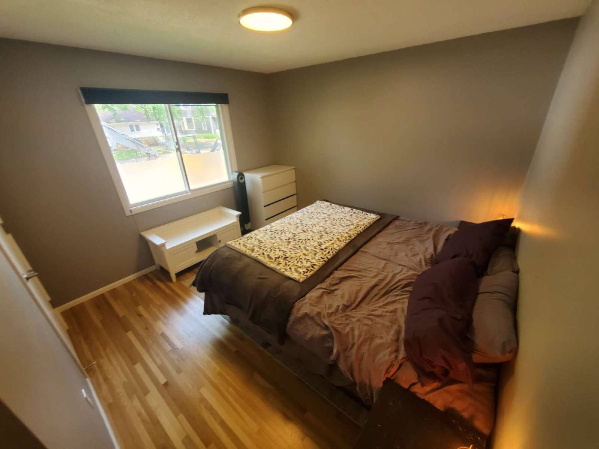 House for rent at 741 Monroe St NE, Minneapolis, MN 55413