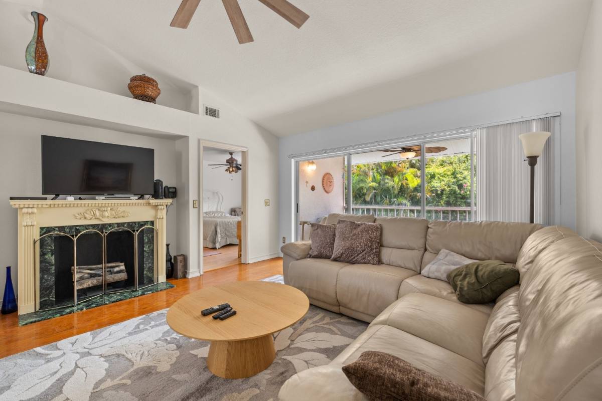 Condo for rent at 228 Belina Dr #4, Naples, FL 34104