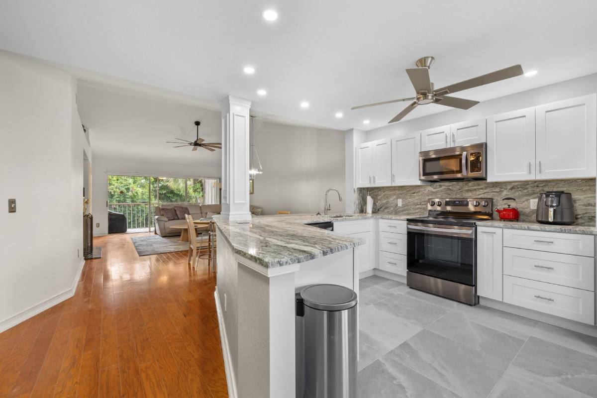 Condo for rent at 228 Belina Dr #4, Naples, FL 34104