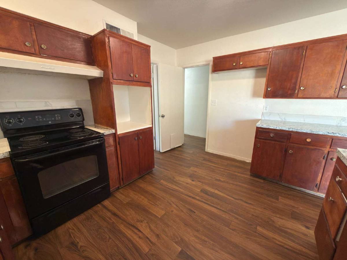 House for rent at 3627 W Northview Ave, Phoenix, AZ 85051