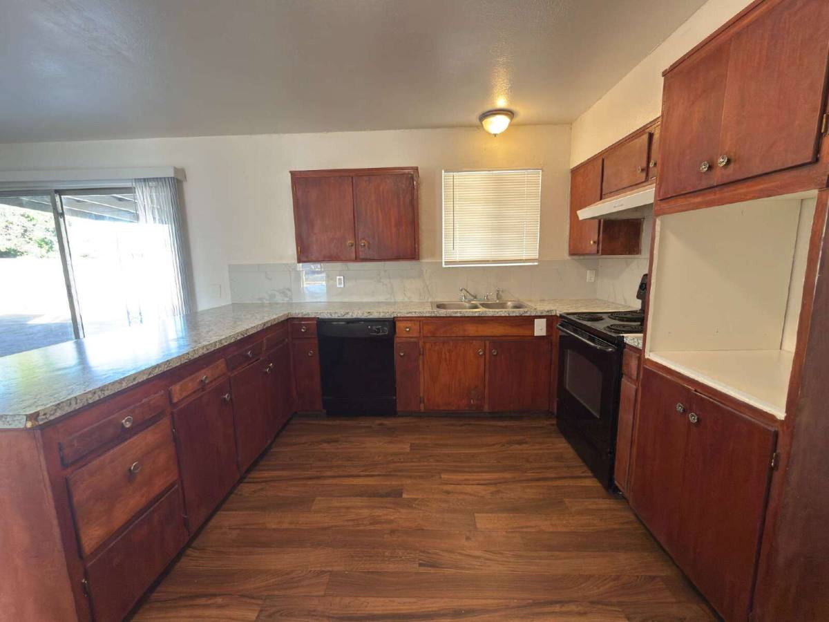 House for rent at 3627 W Northview Ave, Phoenix, AZ 85051