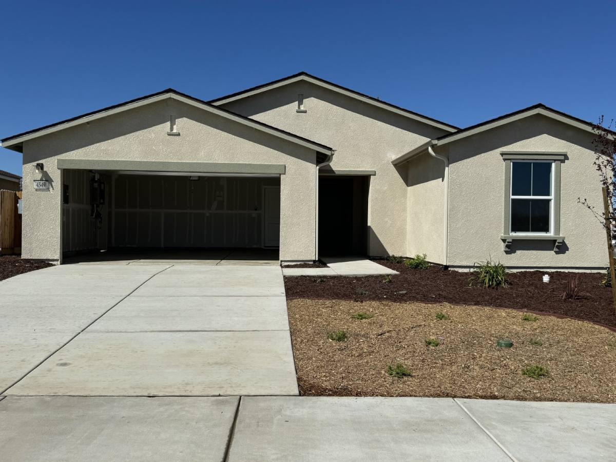House for rent at 4549 Michelle Dr, Merced, CA 95348