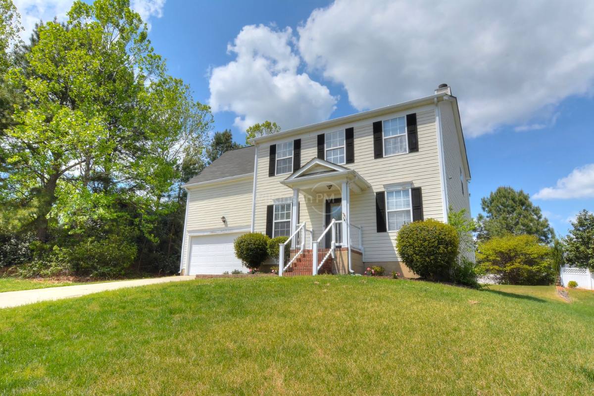 House for rent at 10420 Yellow Rose Lane, Charlotte, NC 28269