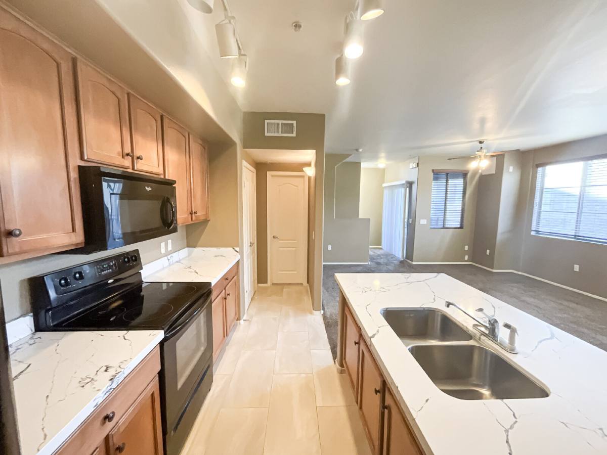 Townhouse for rent at 2402 E 5th St #1676, Tempe, AZ 85281