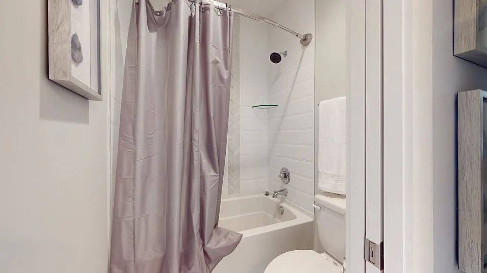 Townhouse for rent at 1016B Alice St, Nashville, TN 37218