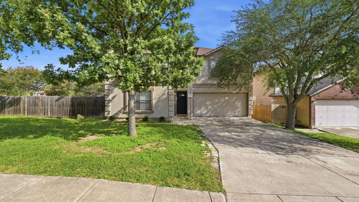 House for rent at 7338 Raintree Forest, San Antonio, TX 78233