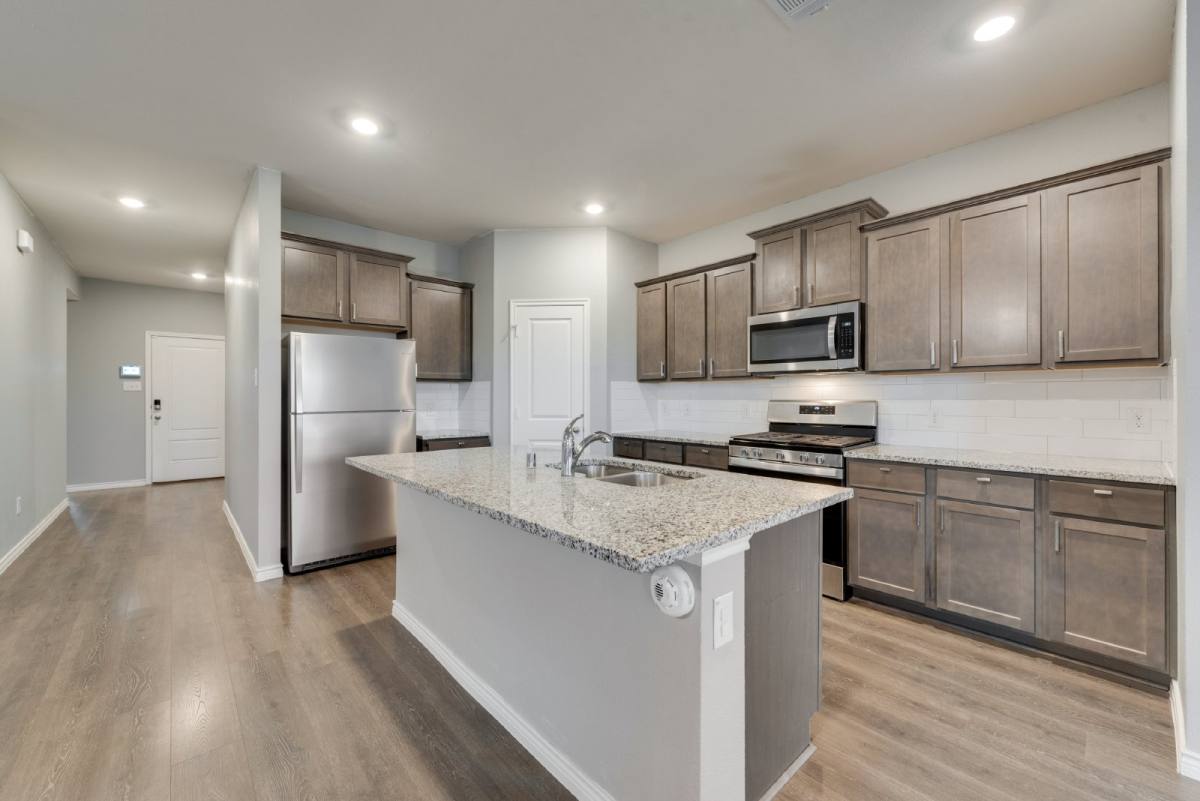 House for rent at 1501 Hidden Bluff Crossing, Princeton, TX 75407