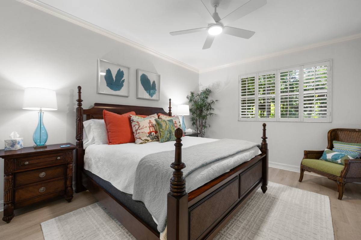 Condo for rent at 720 Tarpon Cove Dr #102, Naples, FL 34110