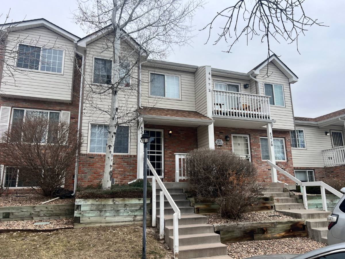 Townhouse for rent at 4572 S Crystal Way #C, Aurora, CO 80015