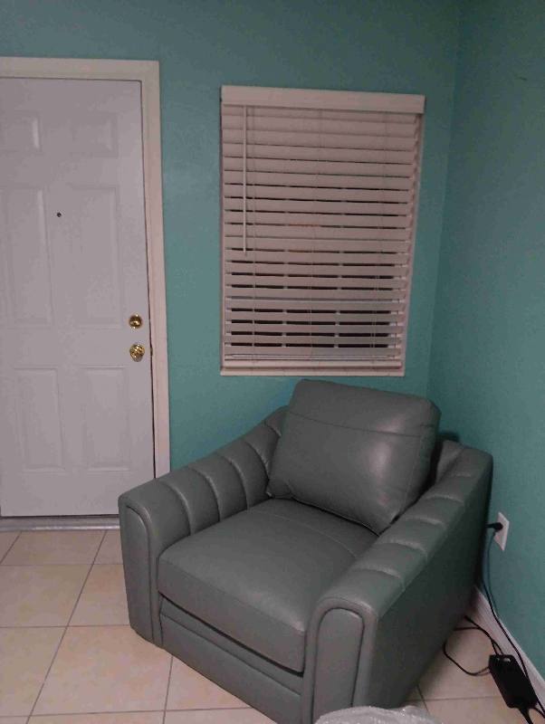 House for rent at 70th Ave N, Saint Petersburg, FL 33702