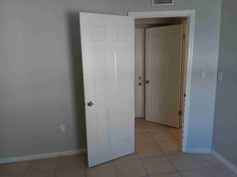 House for rent at 70th Ave N, Saint Petersburg, FL 33702