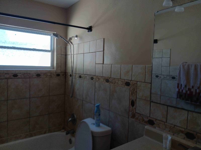 House for rent at 70th Ave N, Saint Petersburg, FL 33702