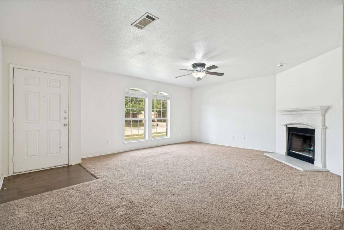 House for rent at 416 Brett's Way, Burleson, TX 76028