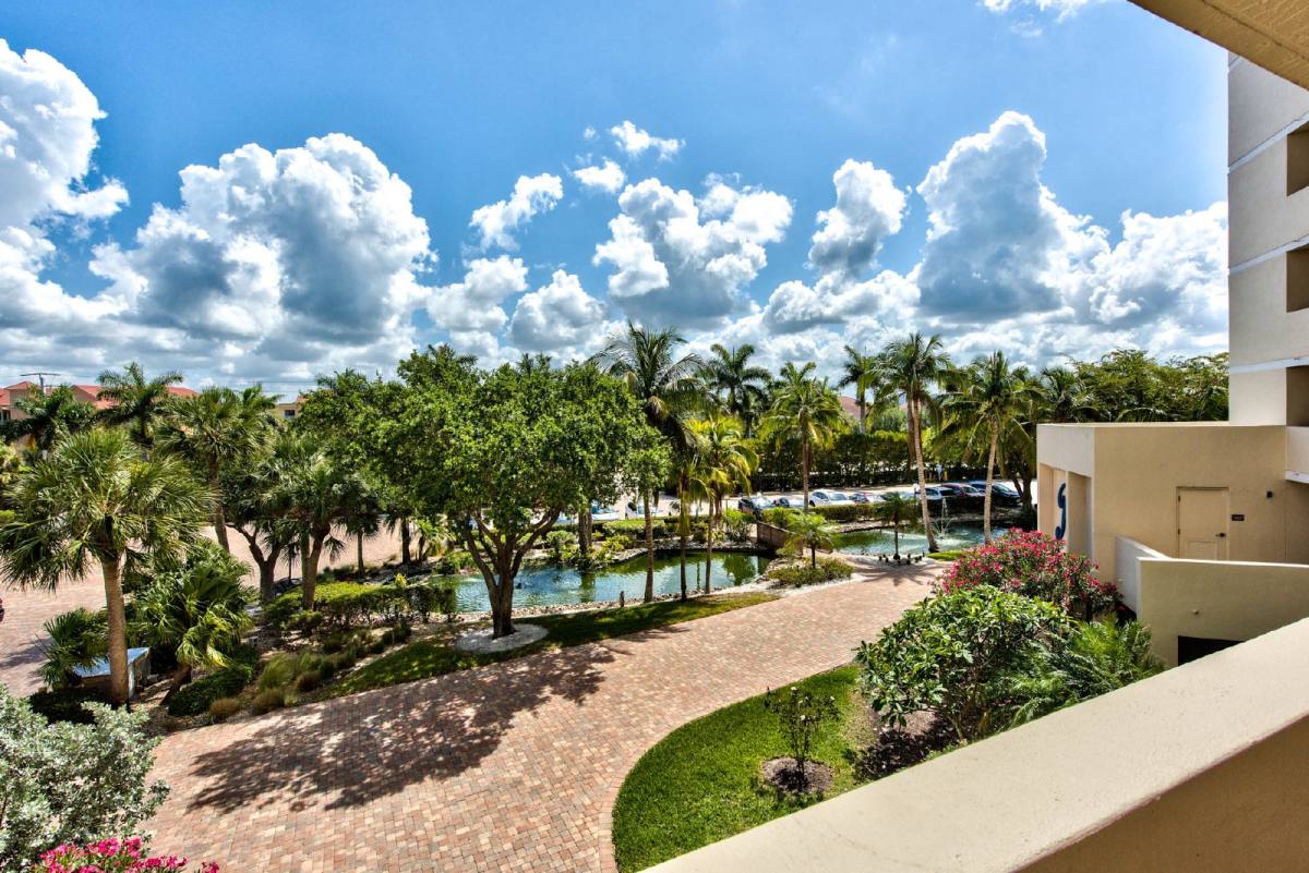 Condo for rent at 7500 Estero Blvd #202, Fort Myers Beach, FL 33931