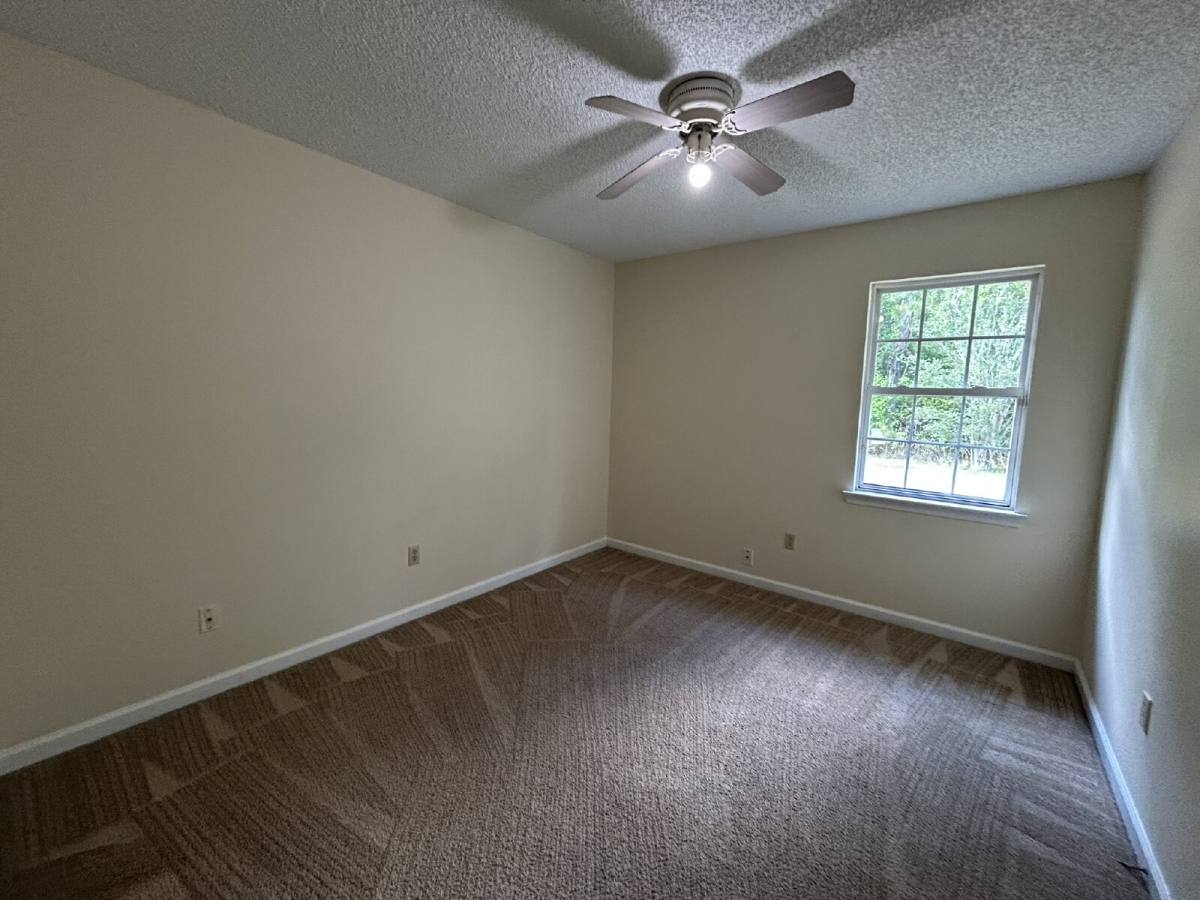 House for rent at 942 Poppleton Dr, Hinesville, GA 31313