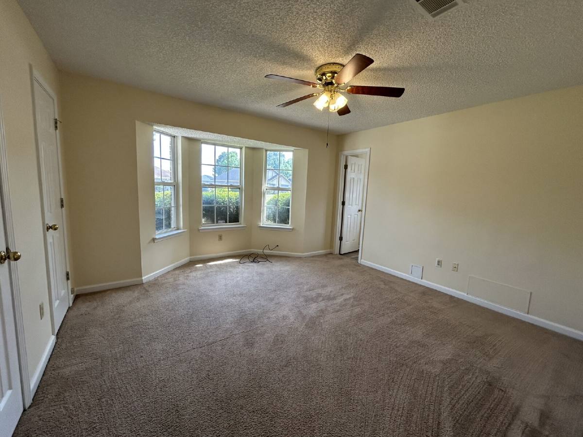 House for rent at 942 Poppleton Dr, Hinesville, GA 31313